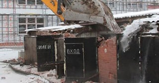 Снос гаража и вывоз мусора в Каменске-Шахтинском - Быстро и качественно от Сварной-Ксш от 2094 рублей