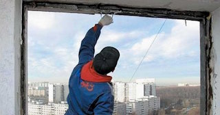 Демонтаж остекления балкона в Каменске-Шахтинском - цена от 576 руб. - Сварной-Ксш